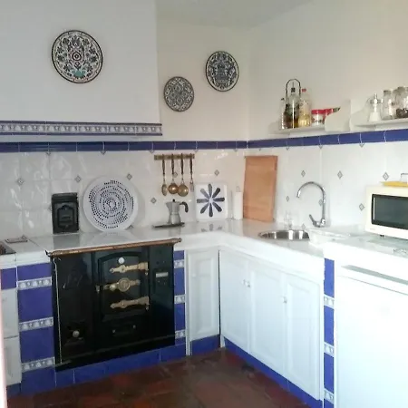 House With 7 Bedrooms In Villaviciosa With Wonderful Mountain View Enclosed Garden And Wifi 2 Km From The Beach Prázdninový dům