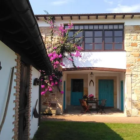 Prázdninový dům House With 7 Bedrooms In Villaviciosa With Wonderful Mountain View Enclosed Garden And Wifi 2 Km From The Beach Argüero