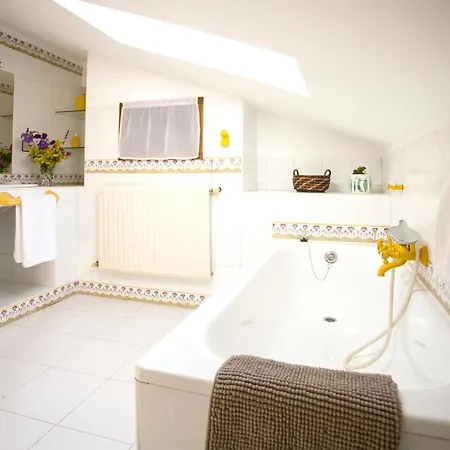 House With 7 Bedrooms In Villaviciosa With Wonderful Mountain View Enclosed Garden And Wifi 2 Km From The Beach Prázdninový dům Argüero
