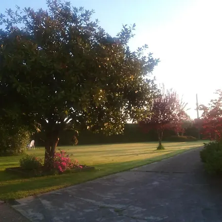 Prázdninový dům House With 7 Bedrooms In Villaviciosa With Wonderful Mountain View Enclosed Garden And Wifi 2 Km From The Beach